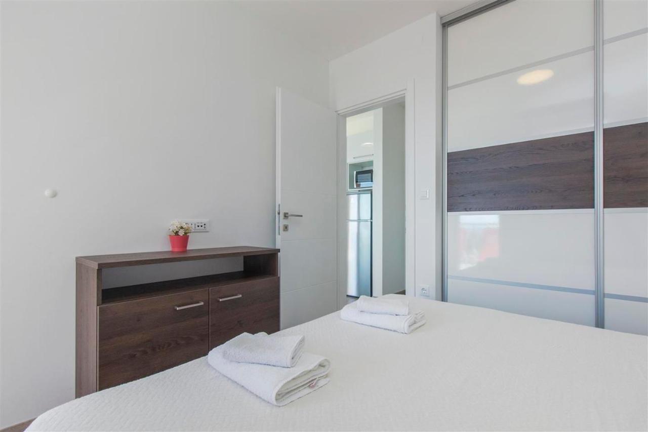 Villa Top Of Murter, One Bedroom Apartment Exterior photo